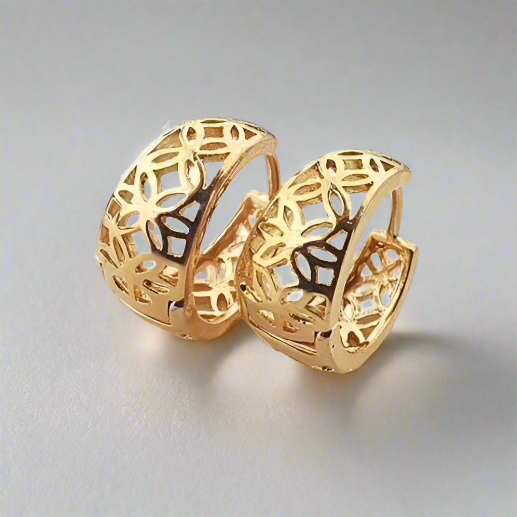 Feshionn IOBI Earrings Yellow Gold 18K Gold Filigree Flower Petite Huggie Earrings